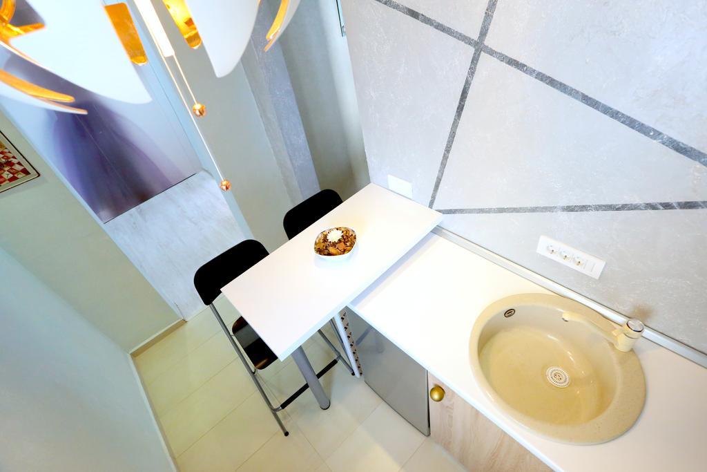 Galaţi Soho Apartment Near Ceronav חדר תמונה